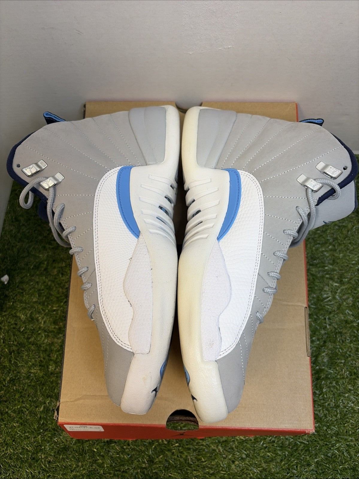 Size 9 - Air Jordan 12 Retro Grey University Blue2