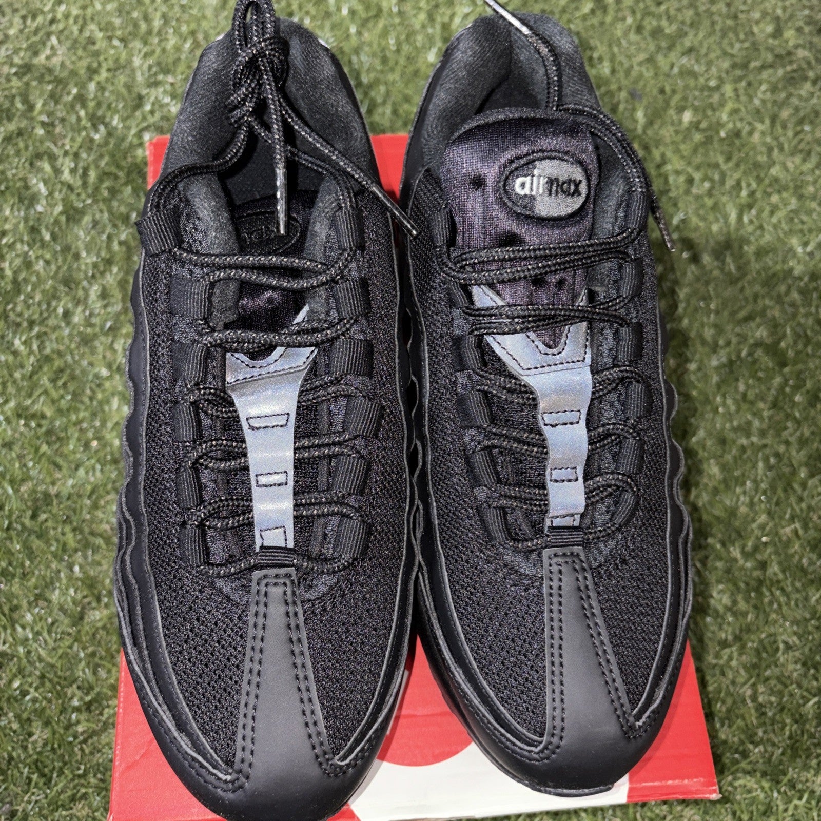 SIZE 5.5y | Nike Air Max 95 GS 'Black Anthracite' | II4130 0011