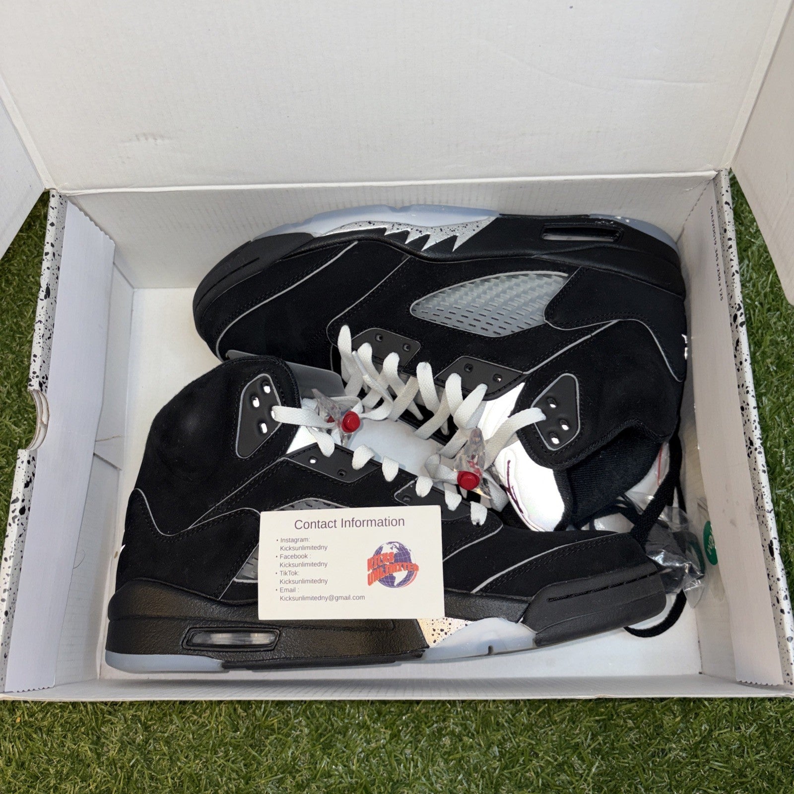 Air Jordan 5 Retro OG Black Metallic Reimagined 2025 Style # HF3975 001 Size 8.50