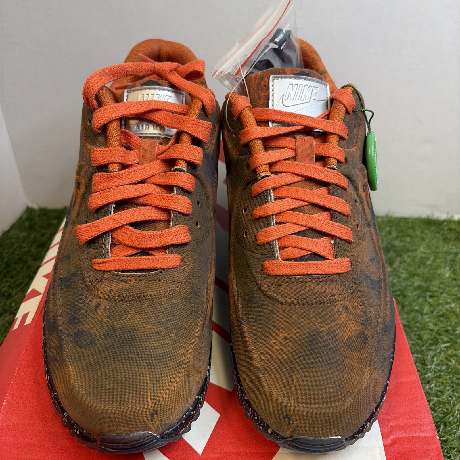 Size 9 - Nike Air Max 90 QS Mars Landing1