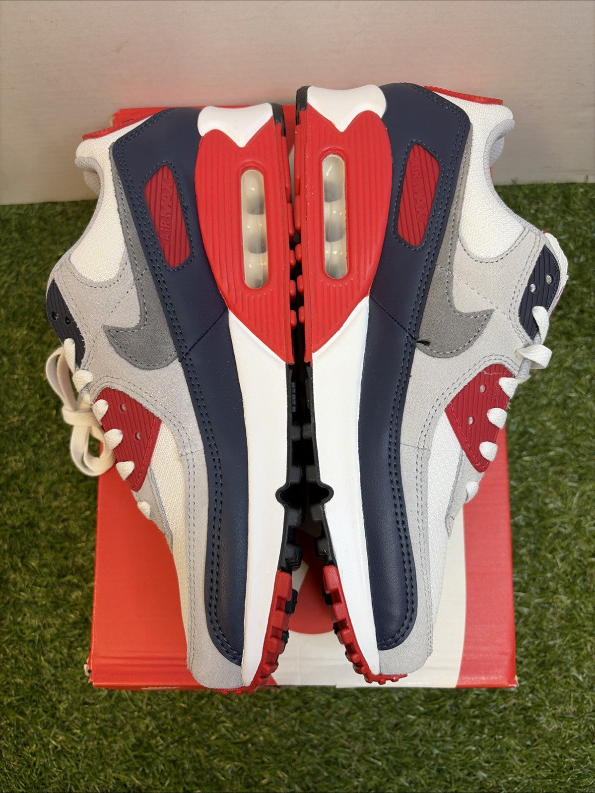 Size 10 - Nike Air Max 90 USA 20252