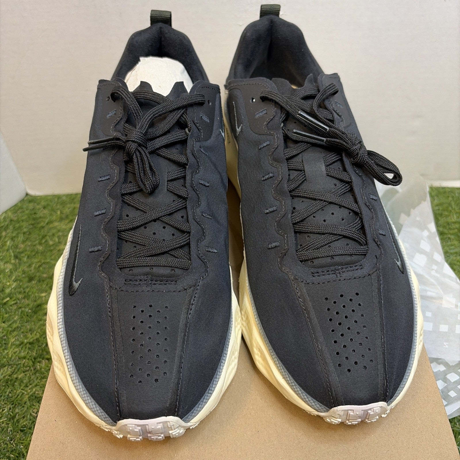 Size 11 - Nike Ava Rover Black Muslin1
