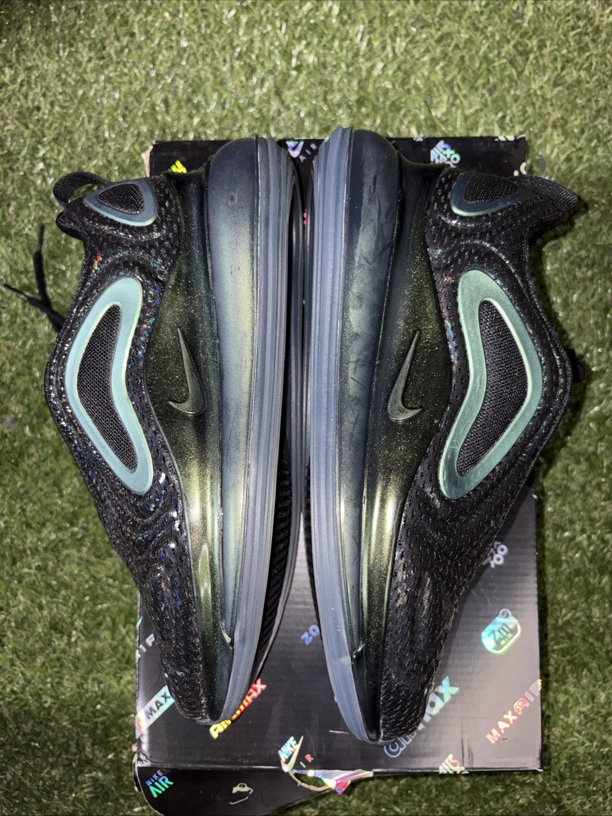 Nike Air Max 720 Throwback Future Black Metallic Shoes AR9293 002 Women's Sz 6.53