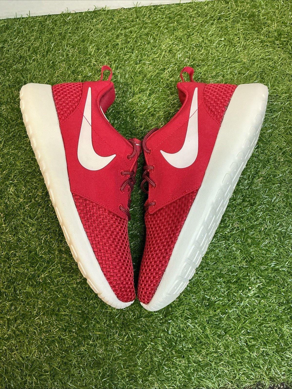 Size 9.5 - Nike Roshe One SE Gym Red 844687-6050