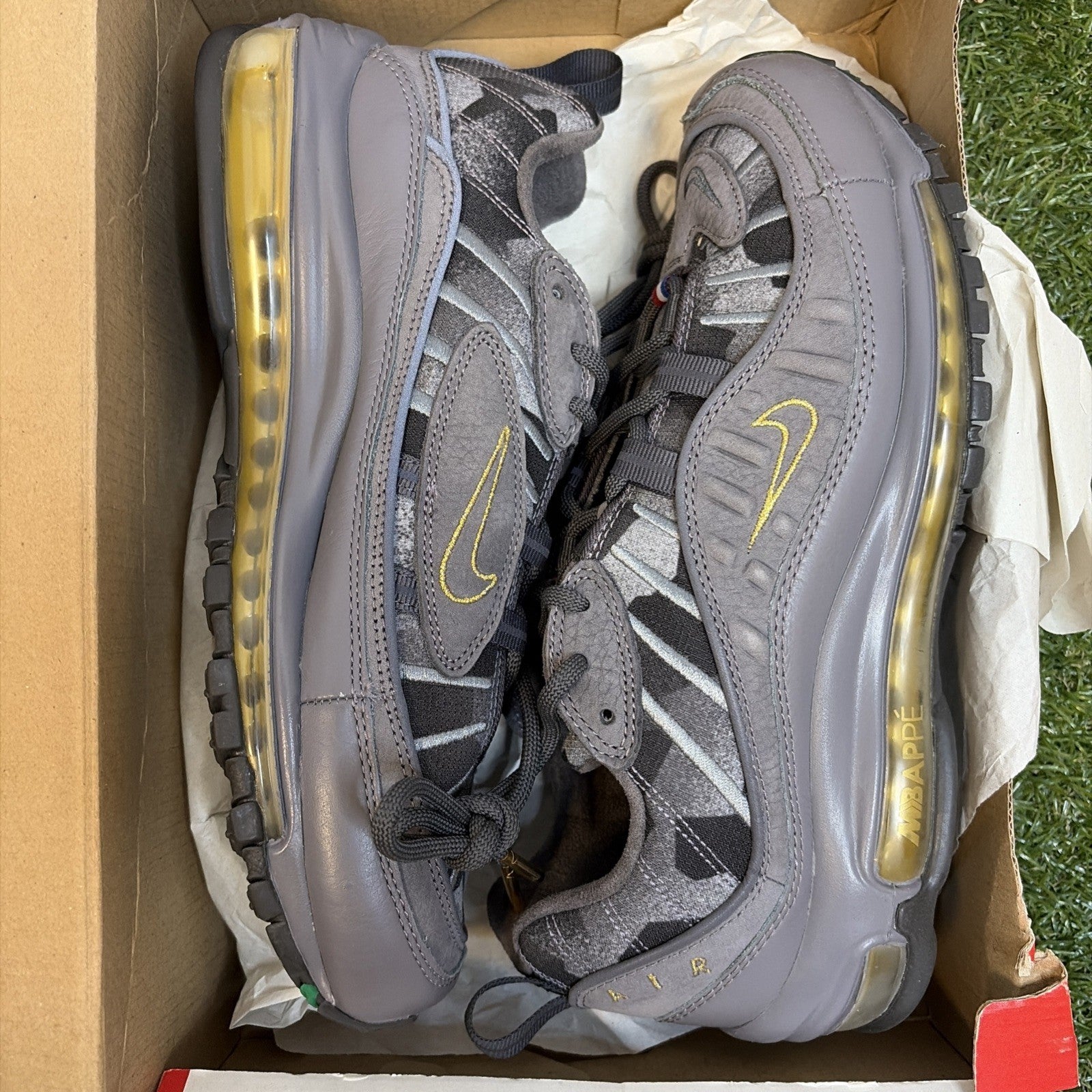 Size 9 - Kylian Mbappé x Nike Air Max 98 21st Birthday0