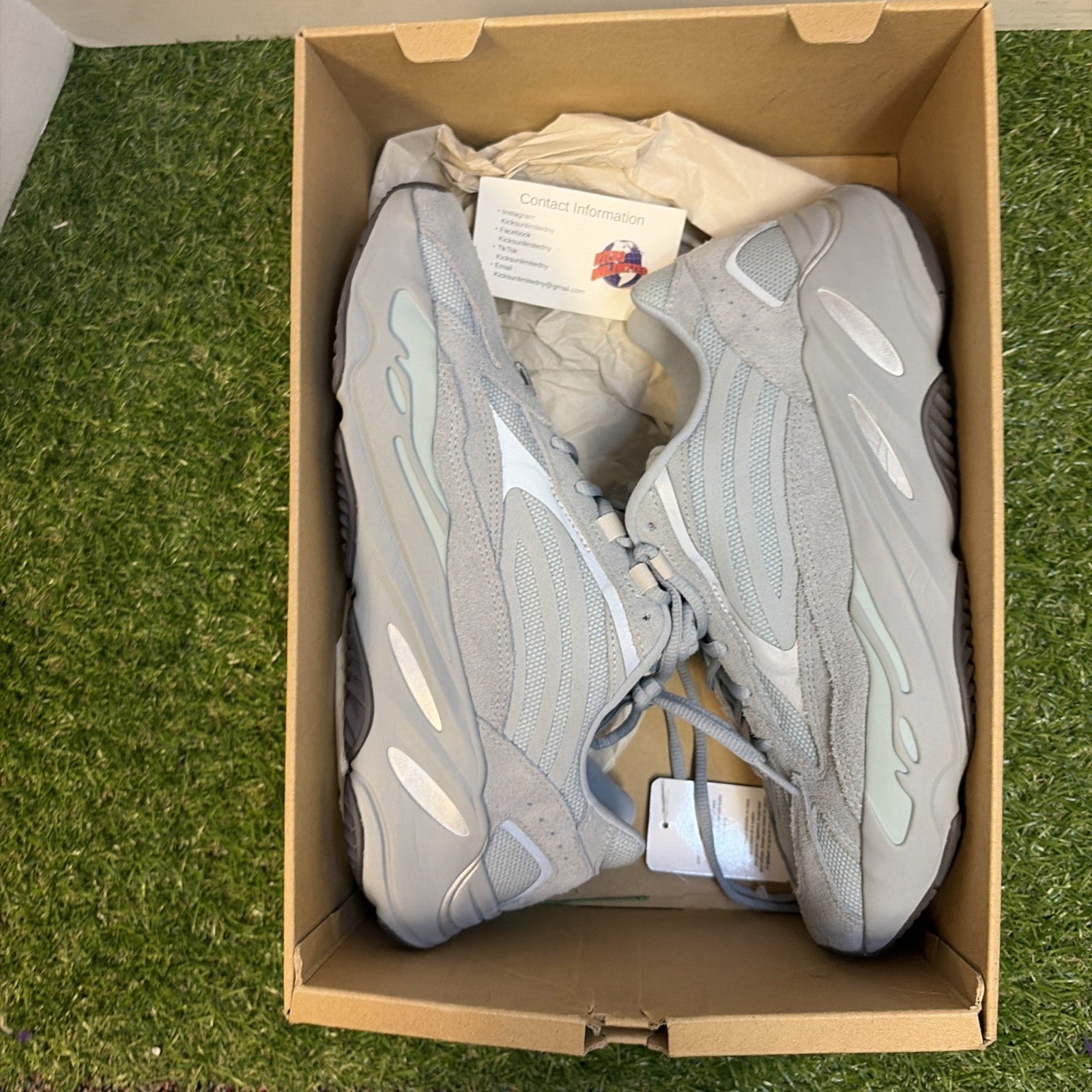 Size 11 - adidas Yeezy Boost 700 V2 Hospital Blue0