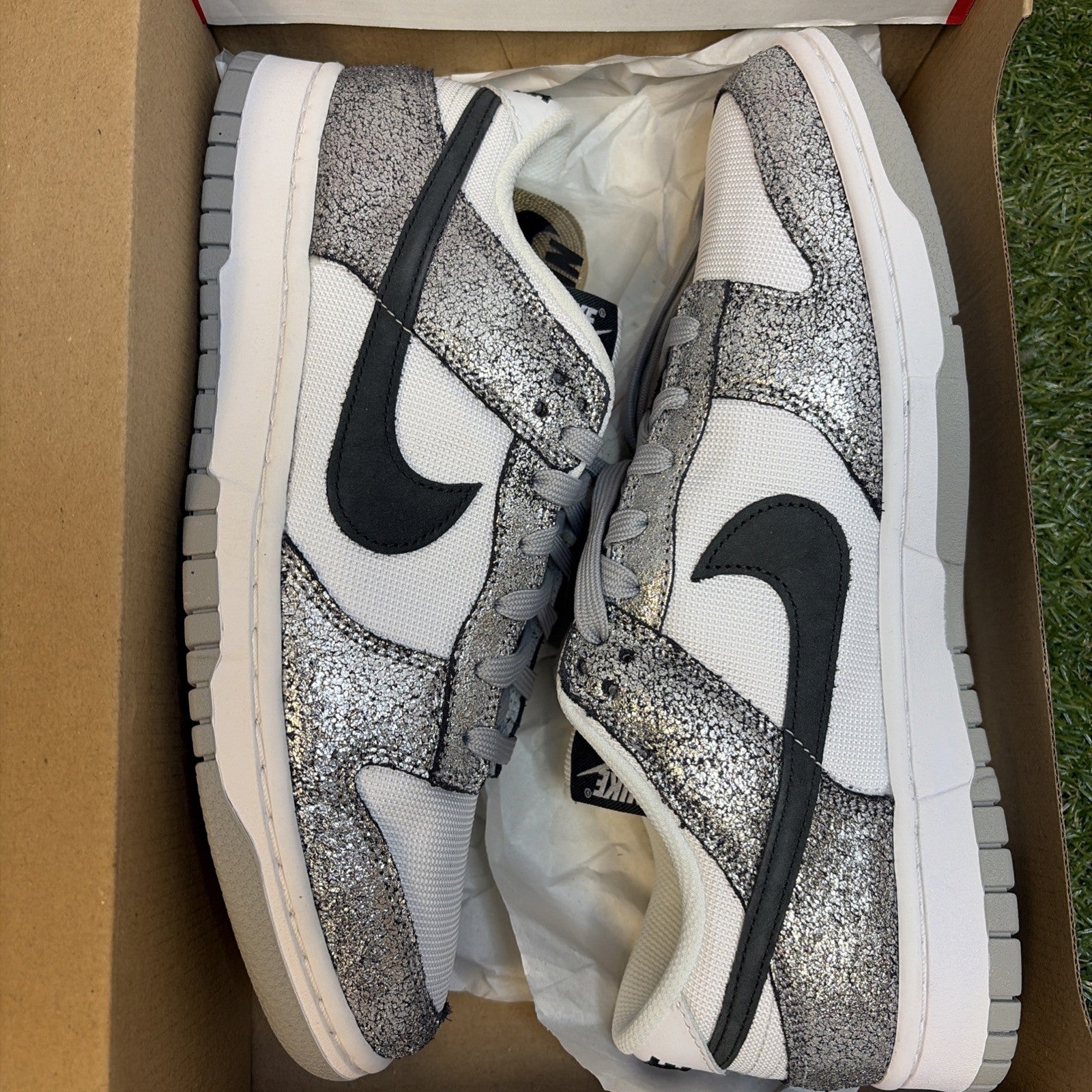 Size 11.5W- Nike Dunk Low Golden Gals W0