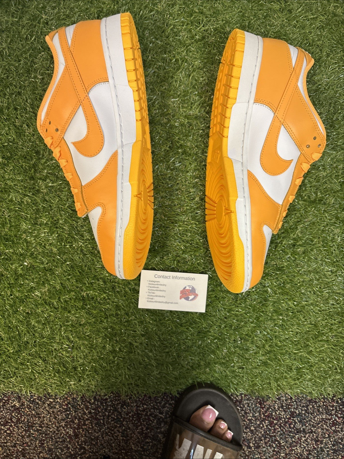 Size 11 W  Nike Dunk Low Laser Orange W2