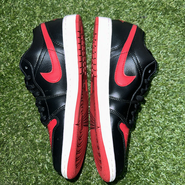 Nike Air Jordan 1 Low Black/Red Womans 9.5  DC0774-061 New W/box4