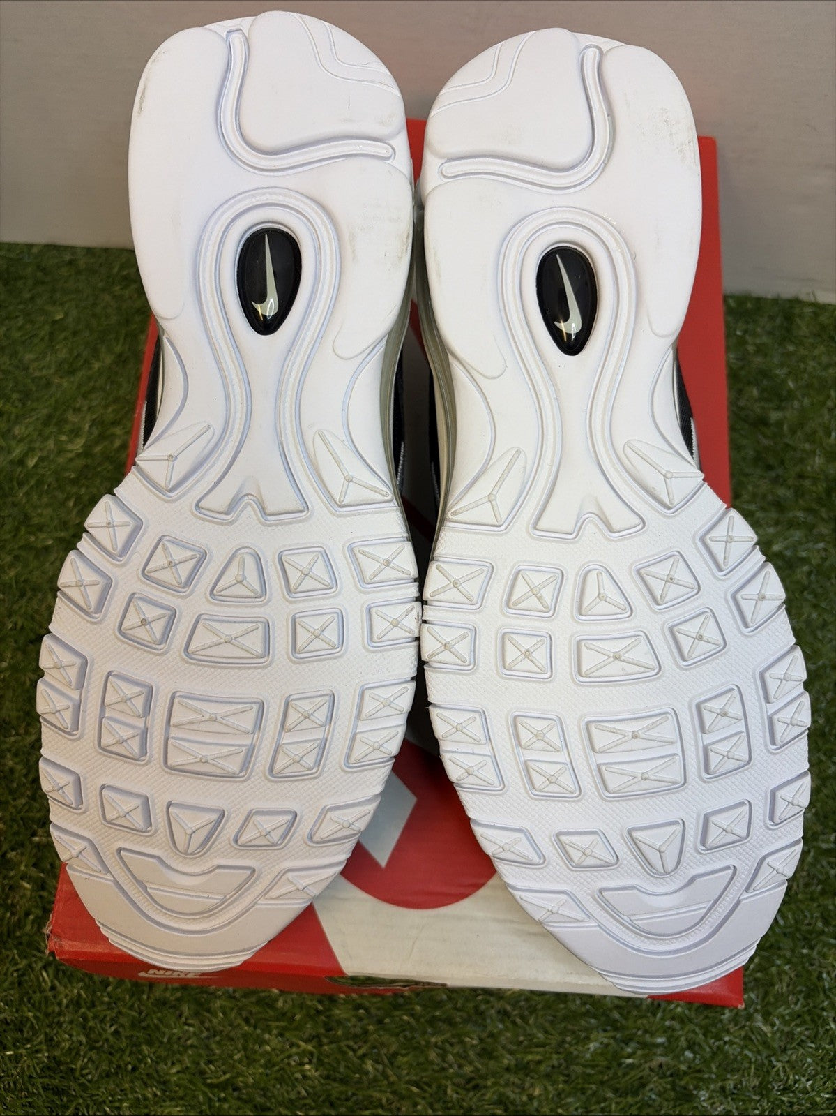 Nike Air Max 97 Black-White Men Size 8.5 [921826-001]4