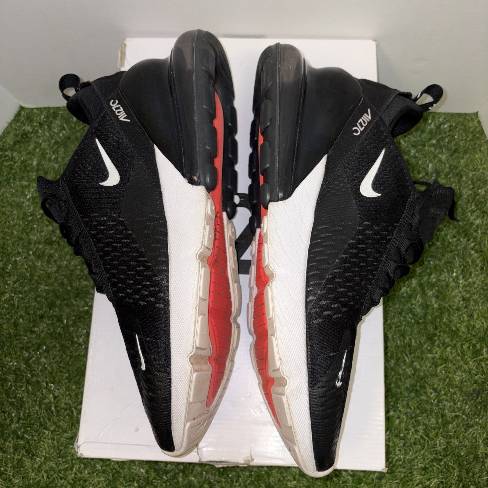 Size 13   Nike Air Max 270 Black White3