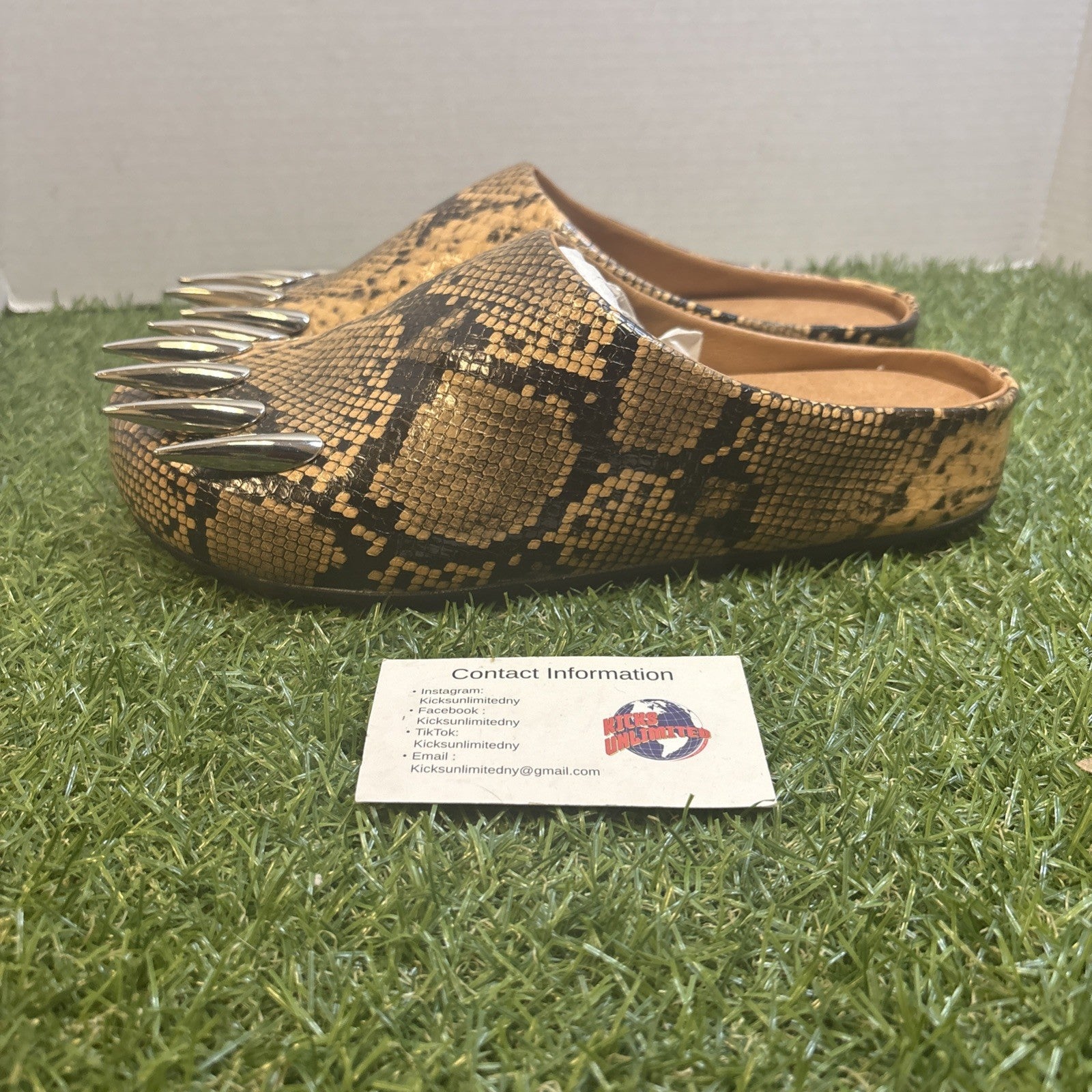 Bravest Bear Claw Mule Snakeskin Leather Size 9  Really Clean3