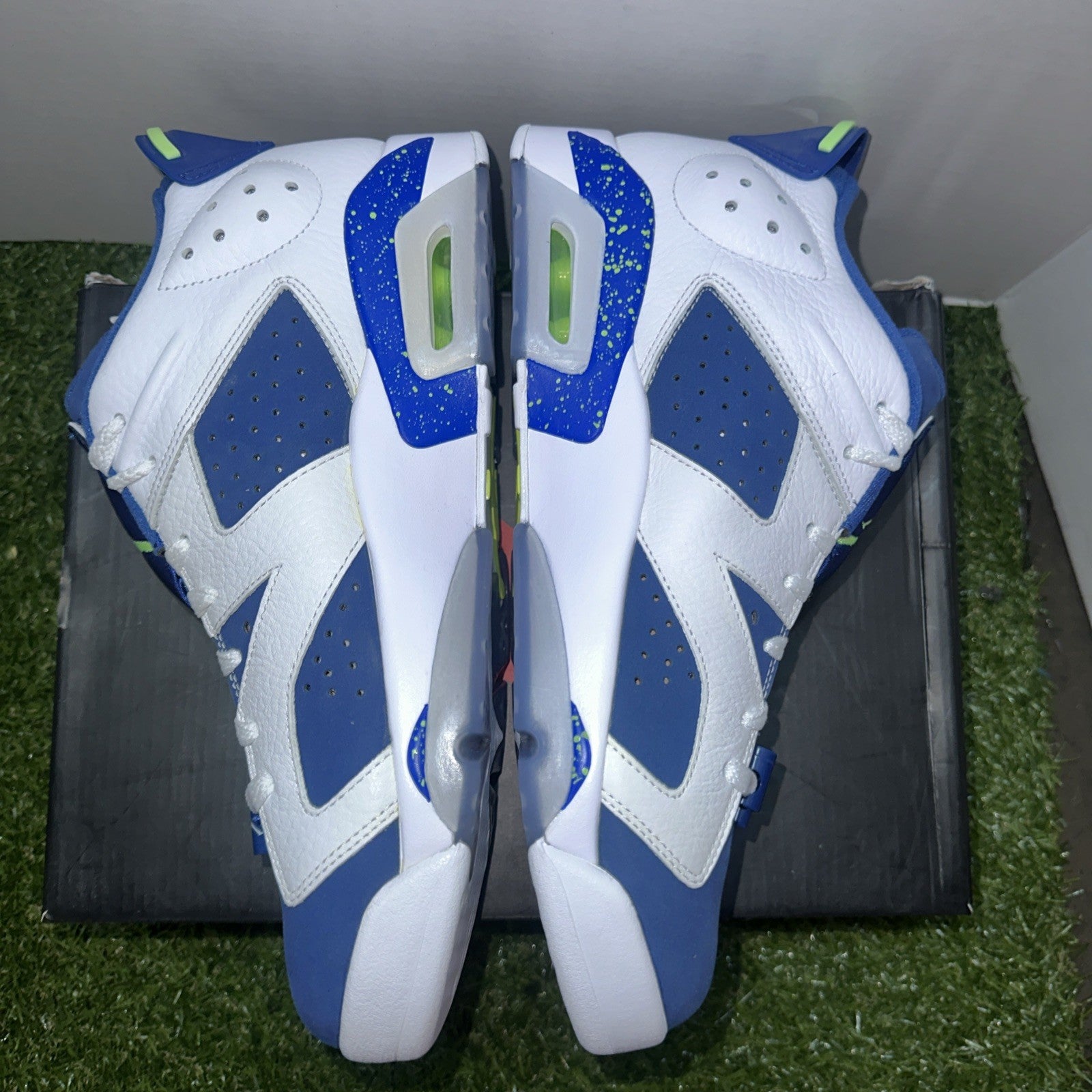 Size 10 - Air Jordan 6 Low Ghost Green2