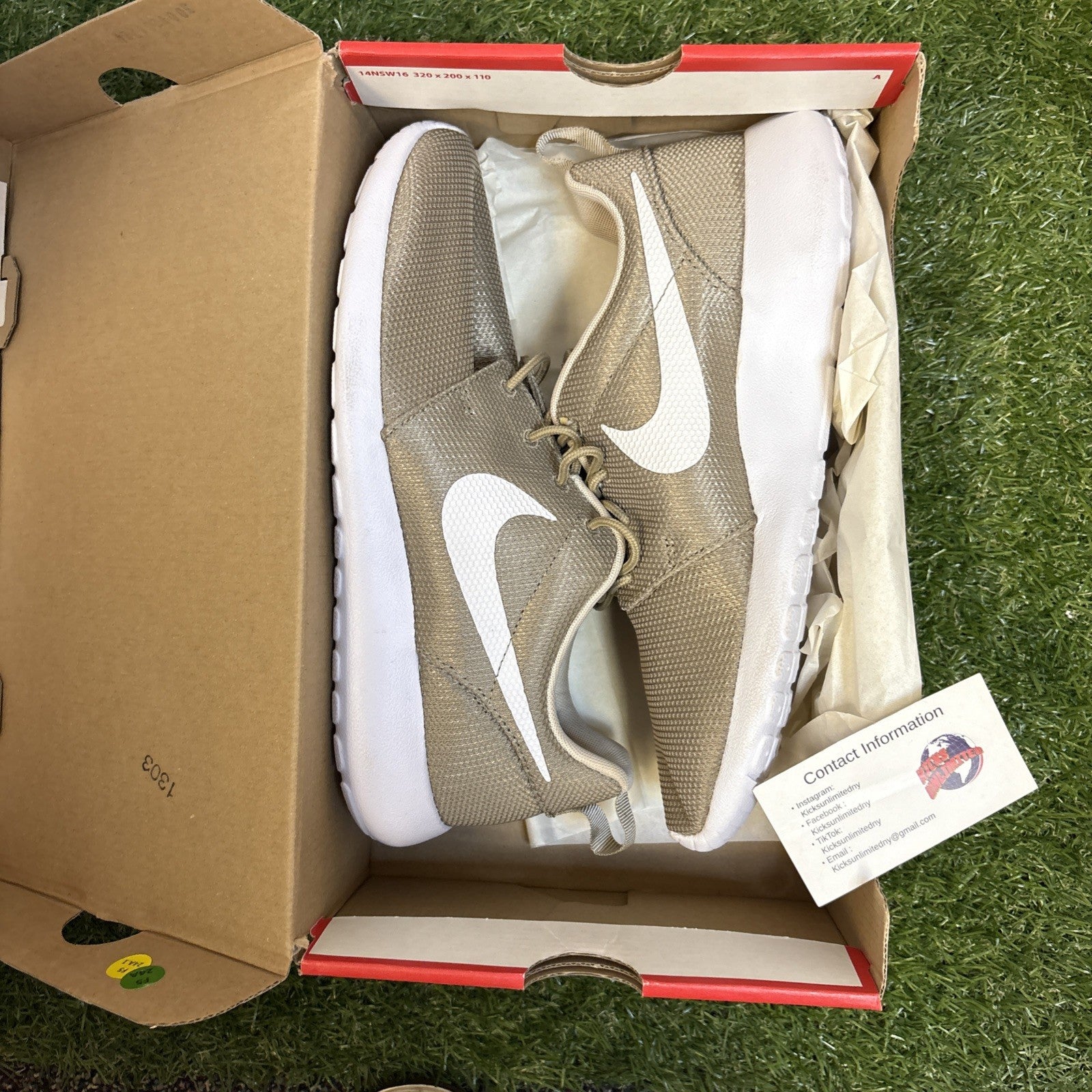 Size 8.5   Nike Roshe Run One Khaki0