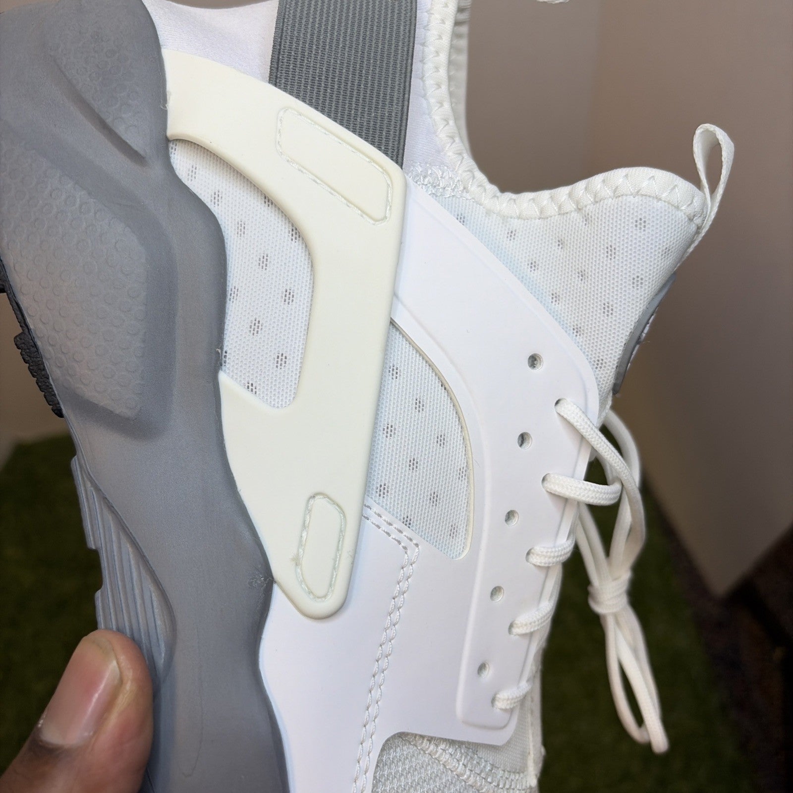 Size 8.5 - Nike Air Huarache Run Ultra White Cool Grey7