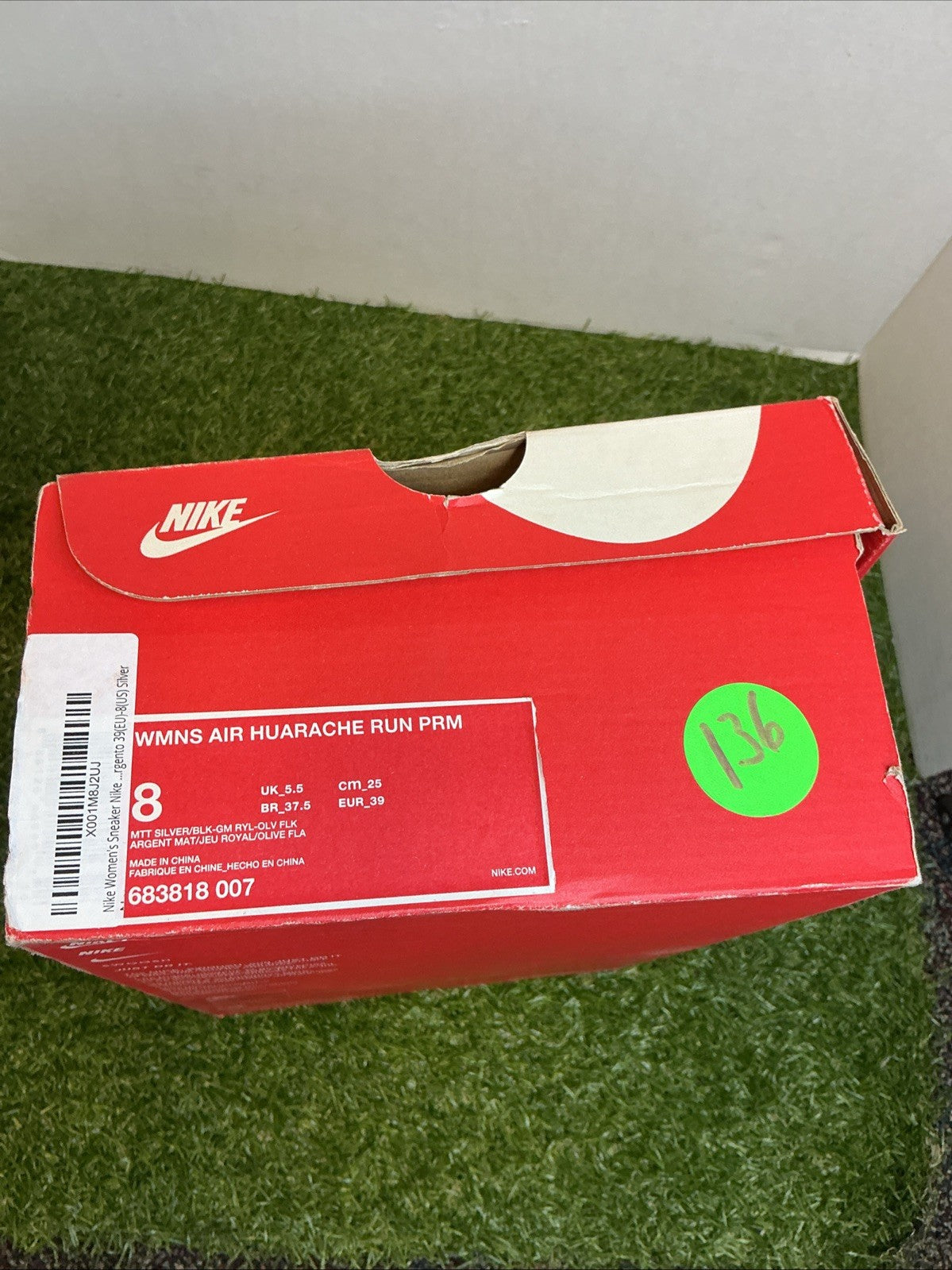 Size 8w - Nike Air Huarache Run Premium Silver Royal Olive W 683818-0075