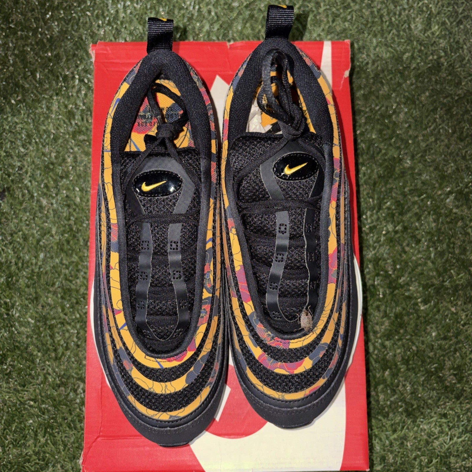Size 7   Nike Air Max 97 SE Gold Floral W1