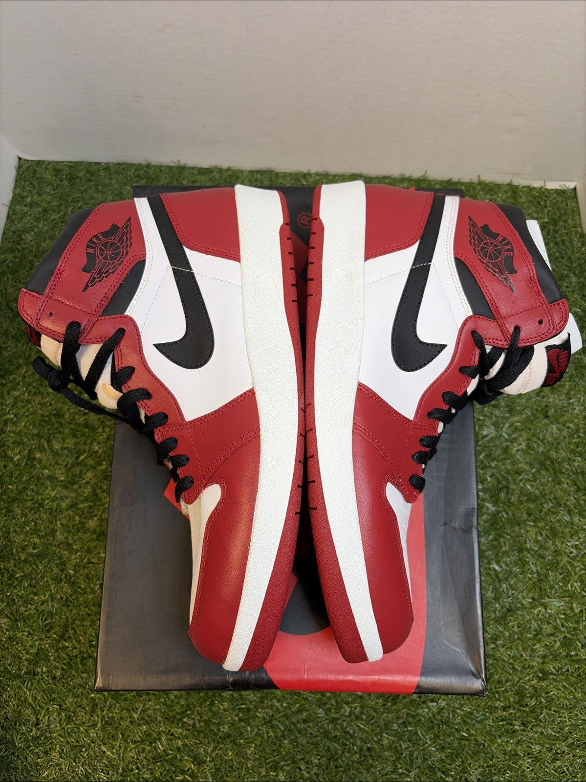 Size 11.5 - Air Jordan 1.5 Chicago3
