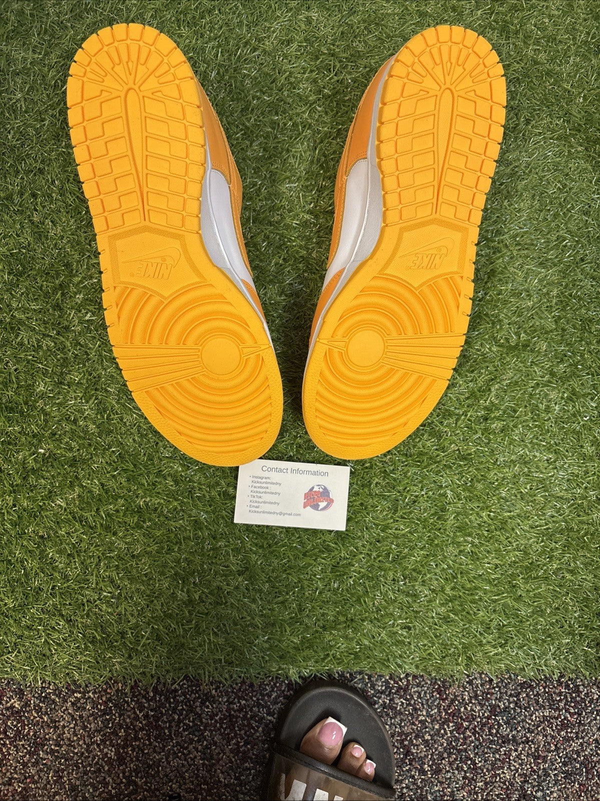Size 11 W  Nike Dunk Low Laser Orange W5