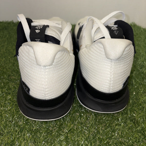 Size 12 - Nike Kyrie 5 Low White Black Metallic Gold4