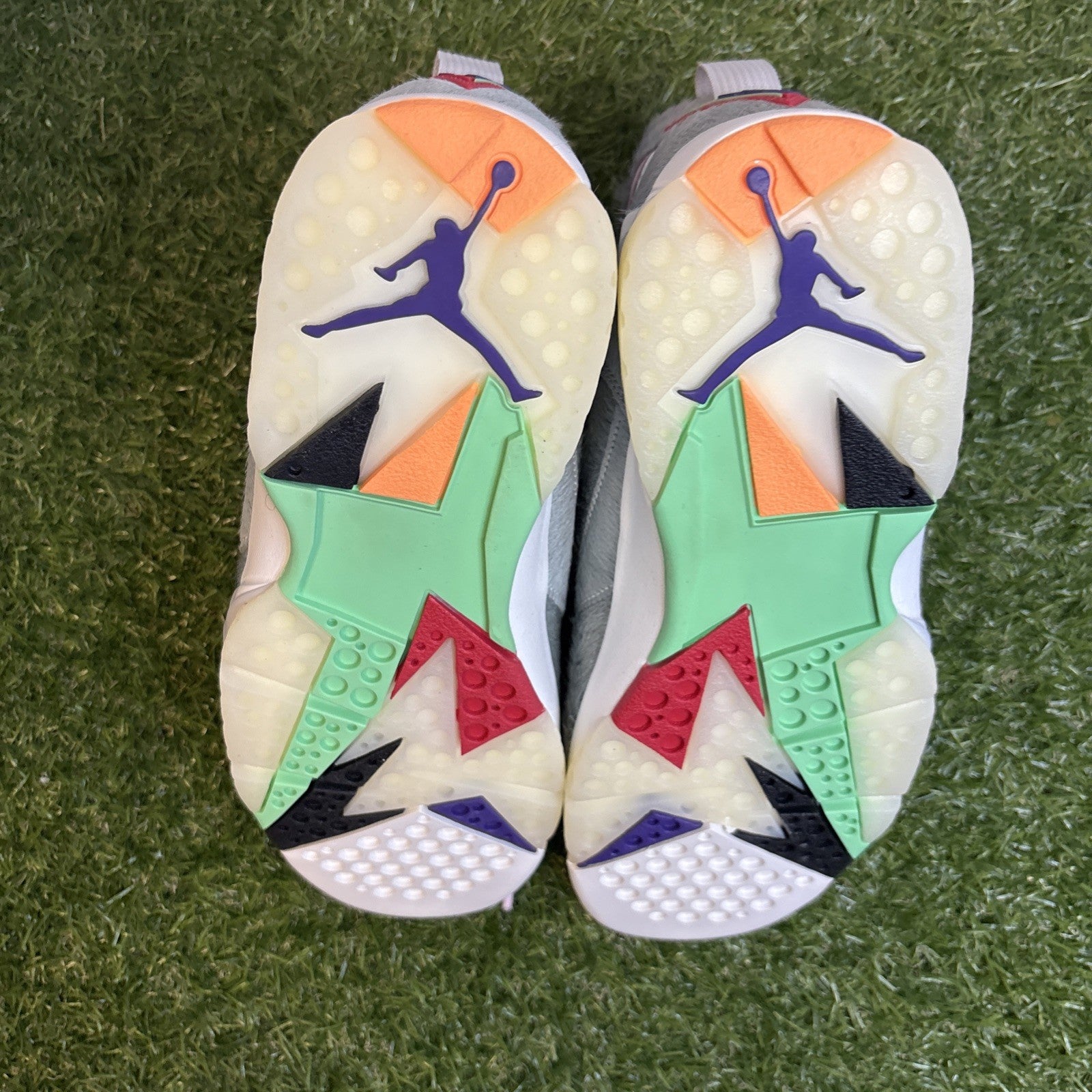 Size 9 - Air Jordan 7 Retro SE Hare 2.04