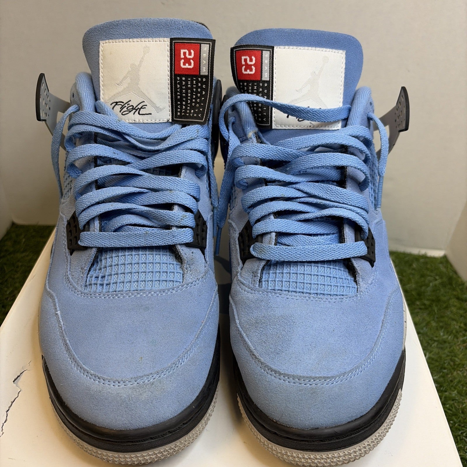 Size 12 - Jordan 4 Retro Mid University Blue1