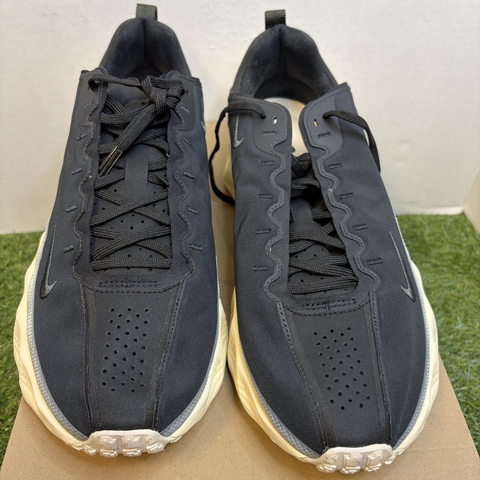 Size 12 - Nike Ava Rover Black Muslin1