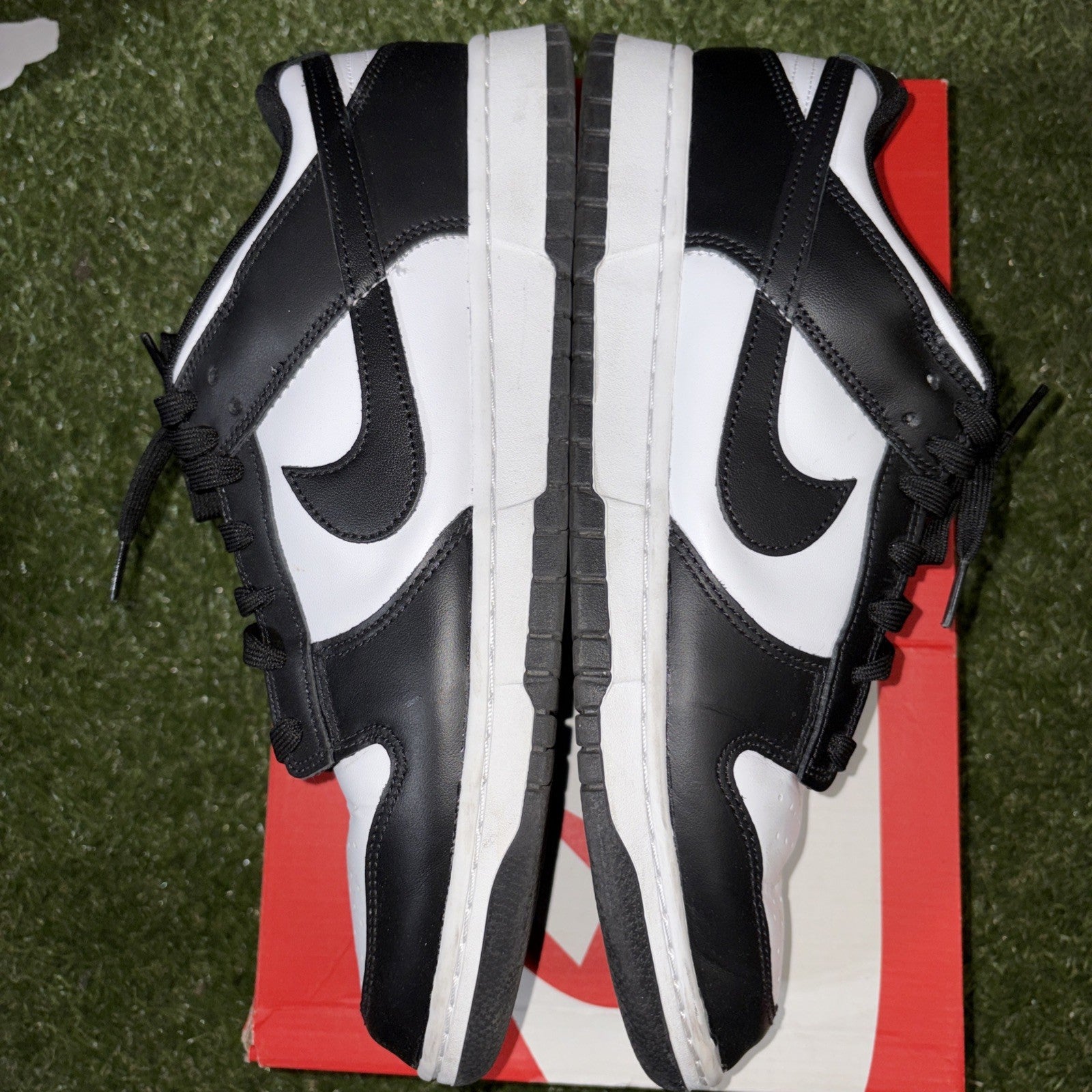 Size 13   Nike Dunk Low Black White3