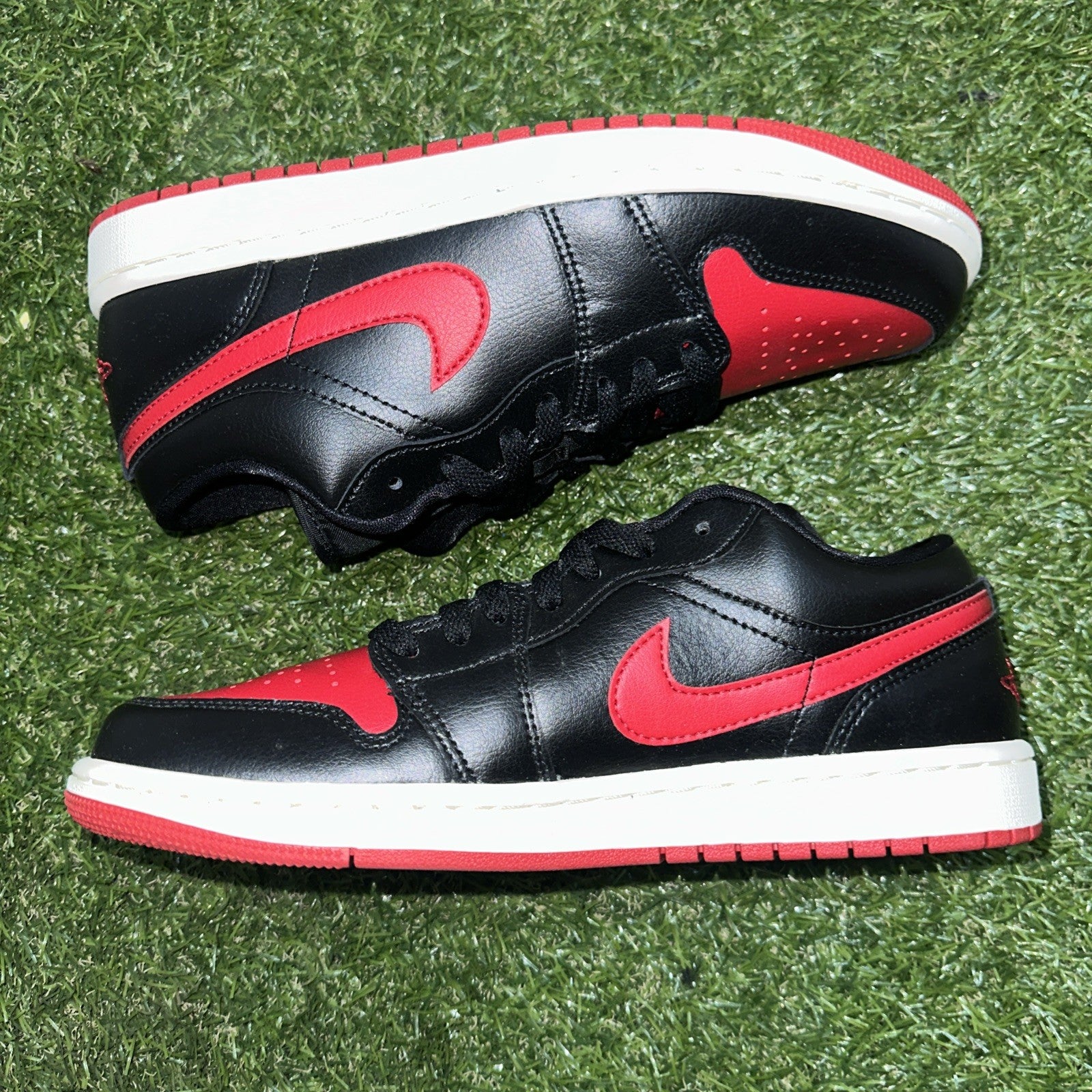 Nike Air Jordan 1 Low Black/Red Womans 9.5  DC0774-061 New W/box1