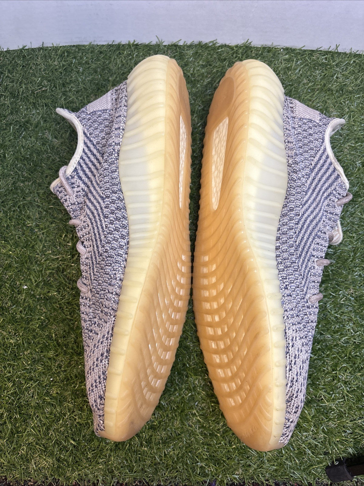 Size 15 - adidas Yeezy Boost 350 V2 Ash Pearl1