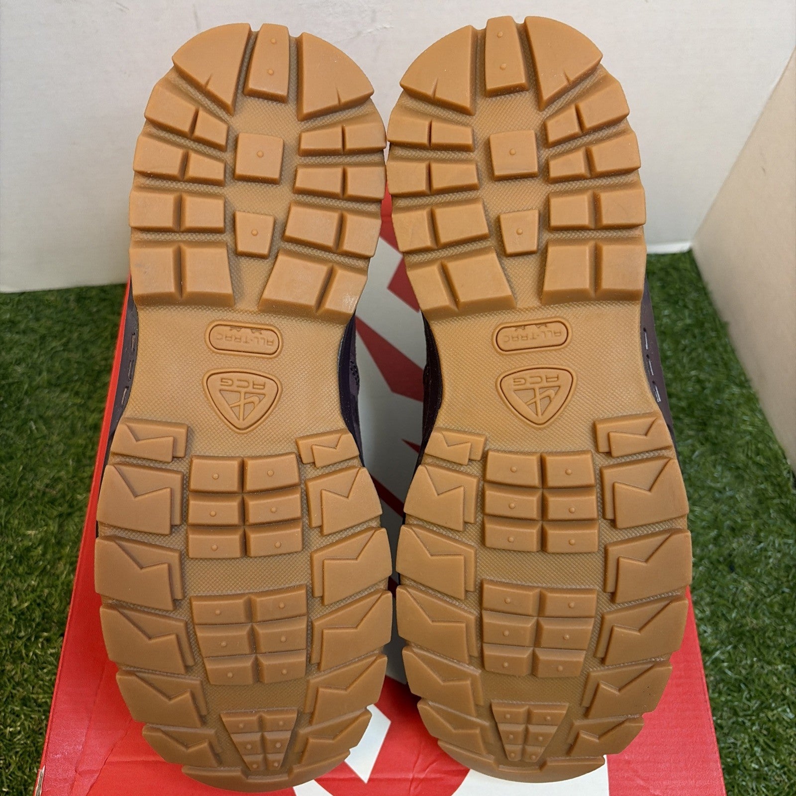 Size 9.5 - Nike Air Max Goadome Deep Burgundy Gum4