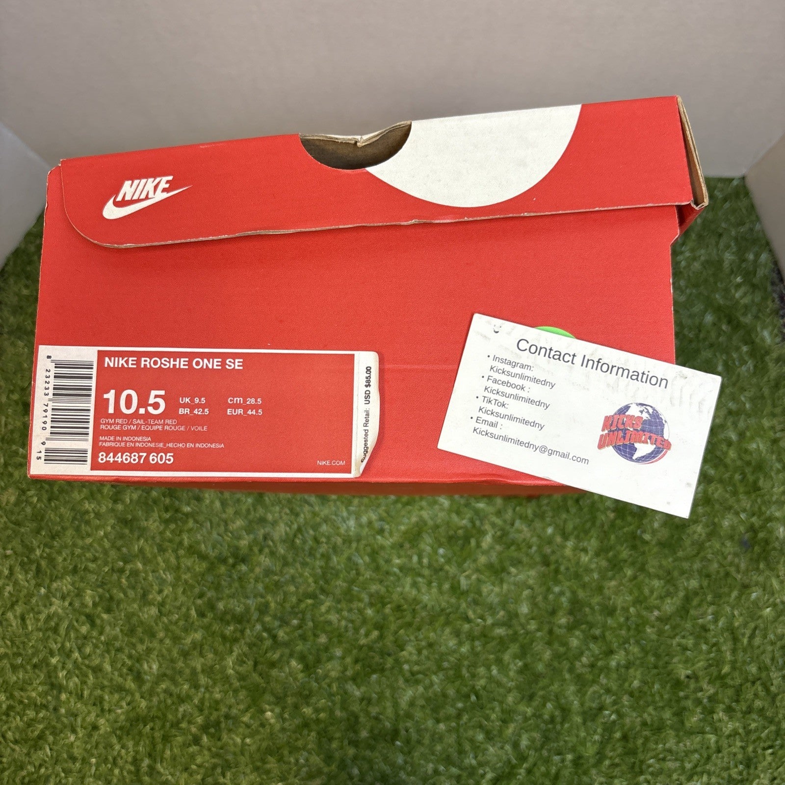 Size 10.5   Nike Roshe One SE Gym Red5