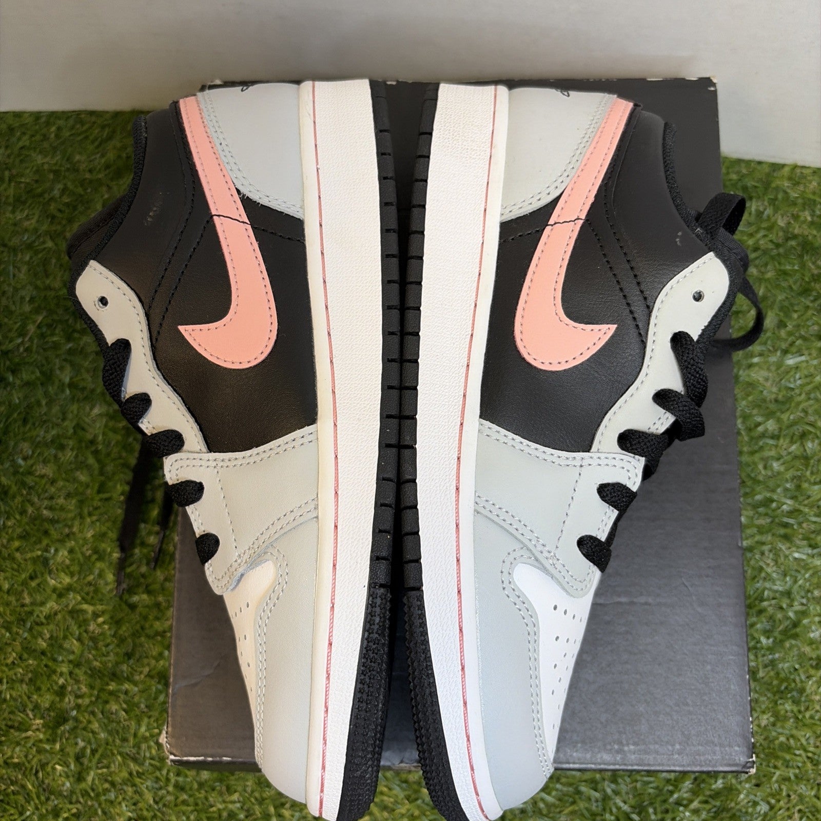 Size 5y- Air Jordan 1 Low Grey Fog Bleached Coral3