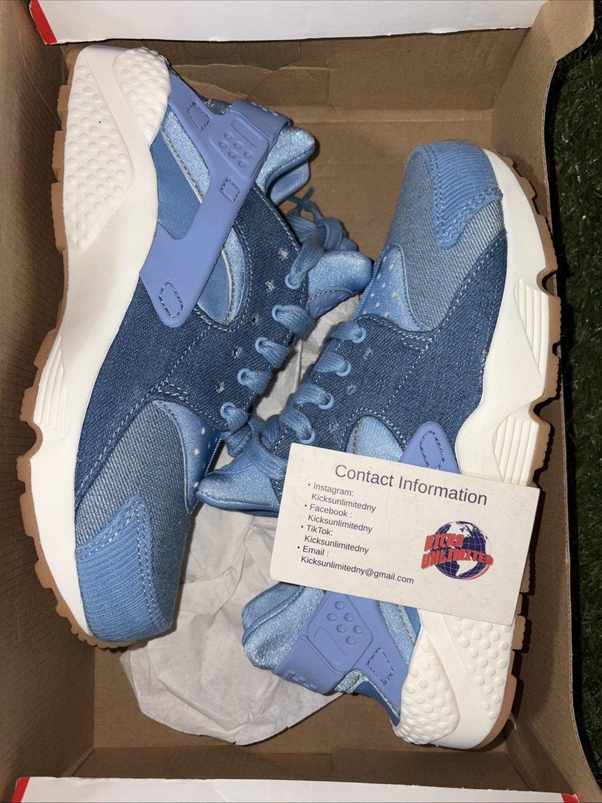 NIKE AIR HUARACHE RUN SE WOMAN SIZE 7W "DECEMBER SKY" NEW RARE0