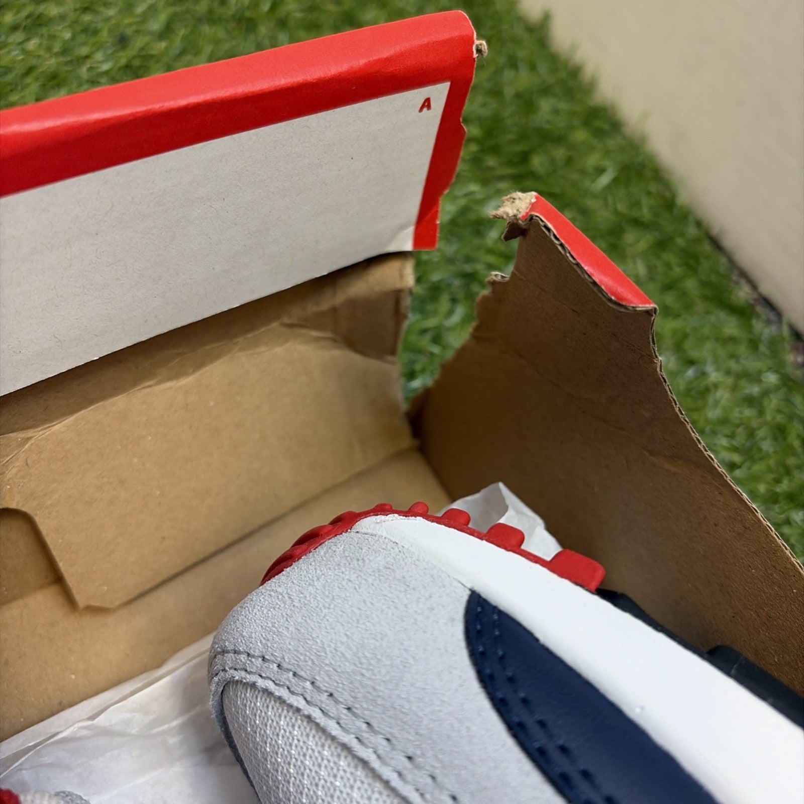 Size 10.5 - Nike Air Max 90 USA 20255