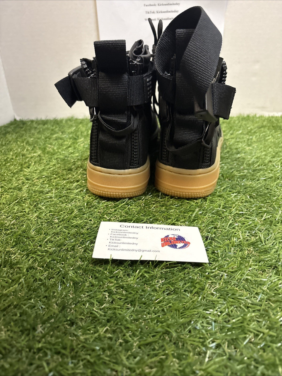 Size 5.5    Nike SF Air Force 1 Mid Black Gum6