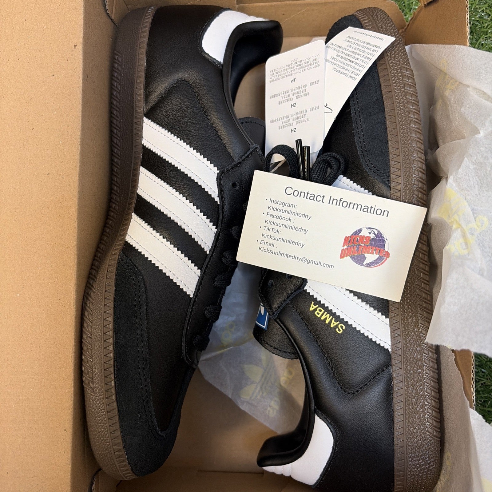 Size 10 - adidas Samba OG Black Gum0