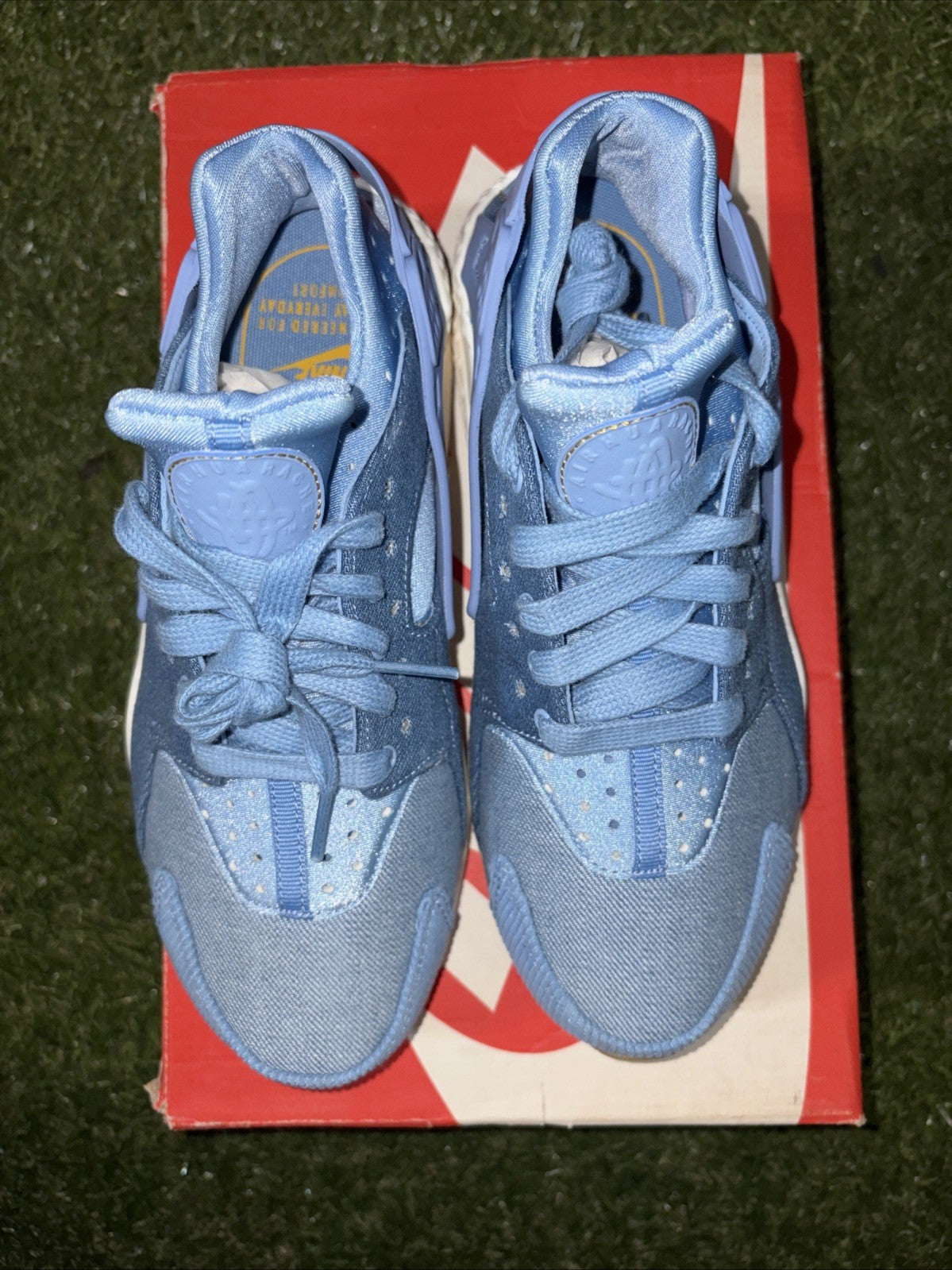 NIKE AIR HUARACHE RUN SE WOMAN SIZE 7W "DECEMBER SKY" NEW RARE1