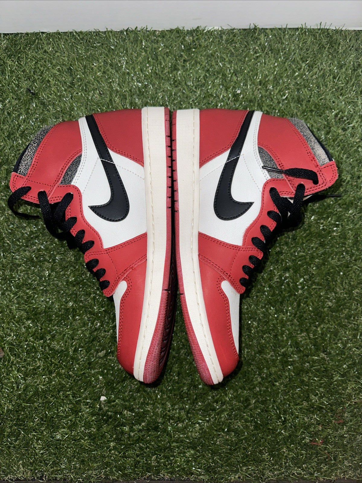 Size 9 - Jordan 1 Retro High OG Chicago Reimagined Lost & Found 20224