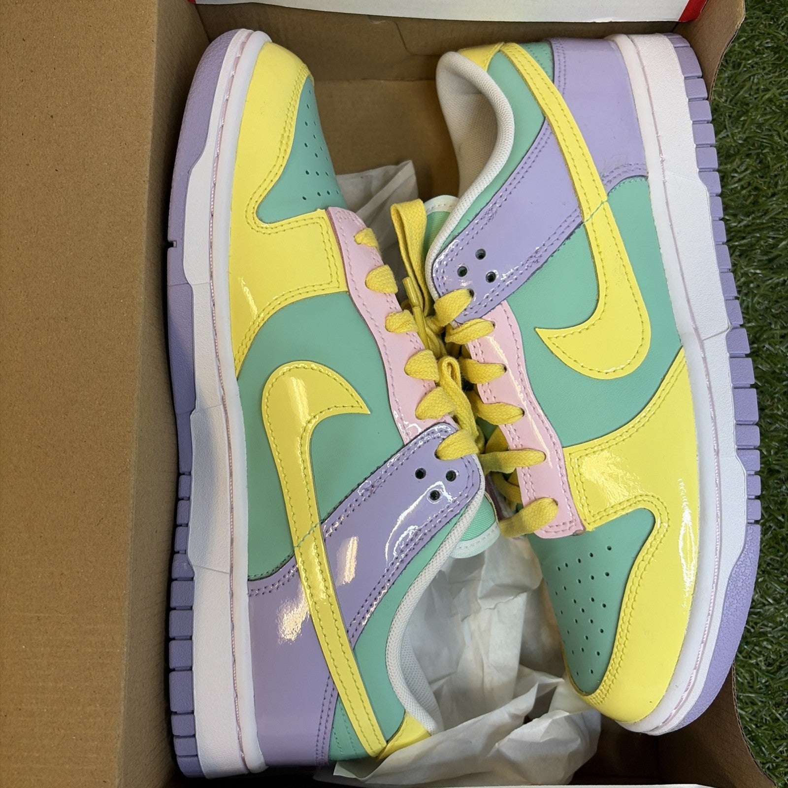 Men's 8.5  Nike Dunk Low Retro IQ9404-349 Easter 2026 Emerald Rise Yellow Pulse0
