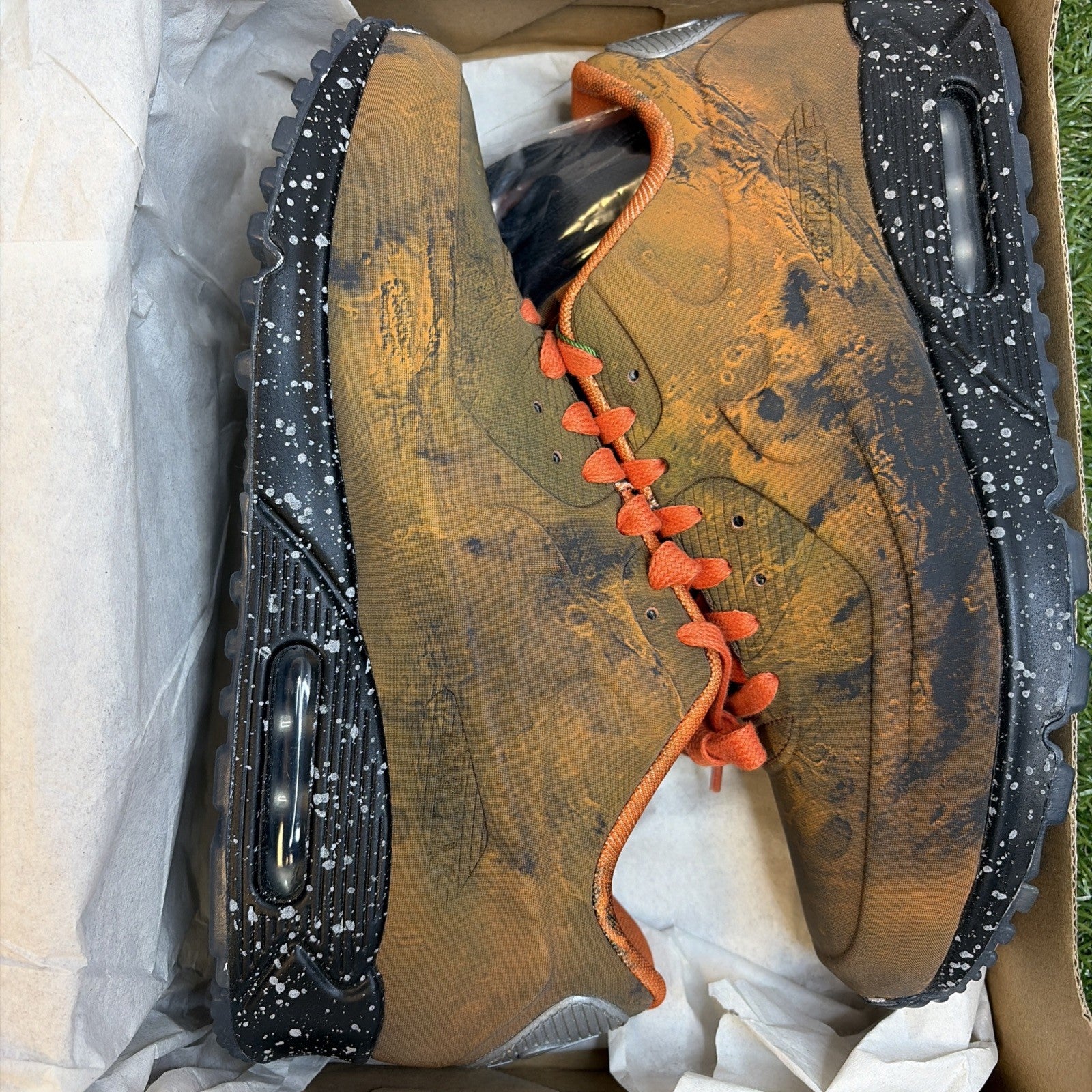 Size 9 - Nike Air Max 90 QS Mars Landing0