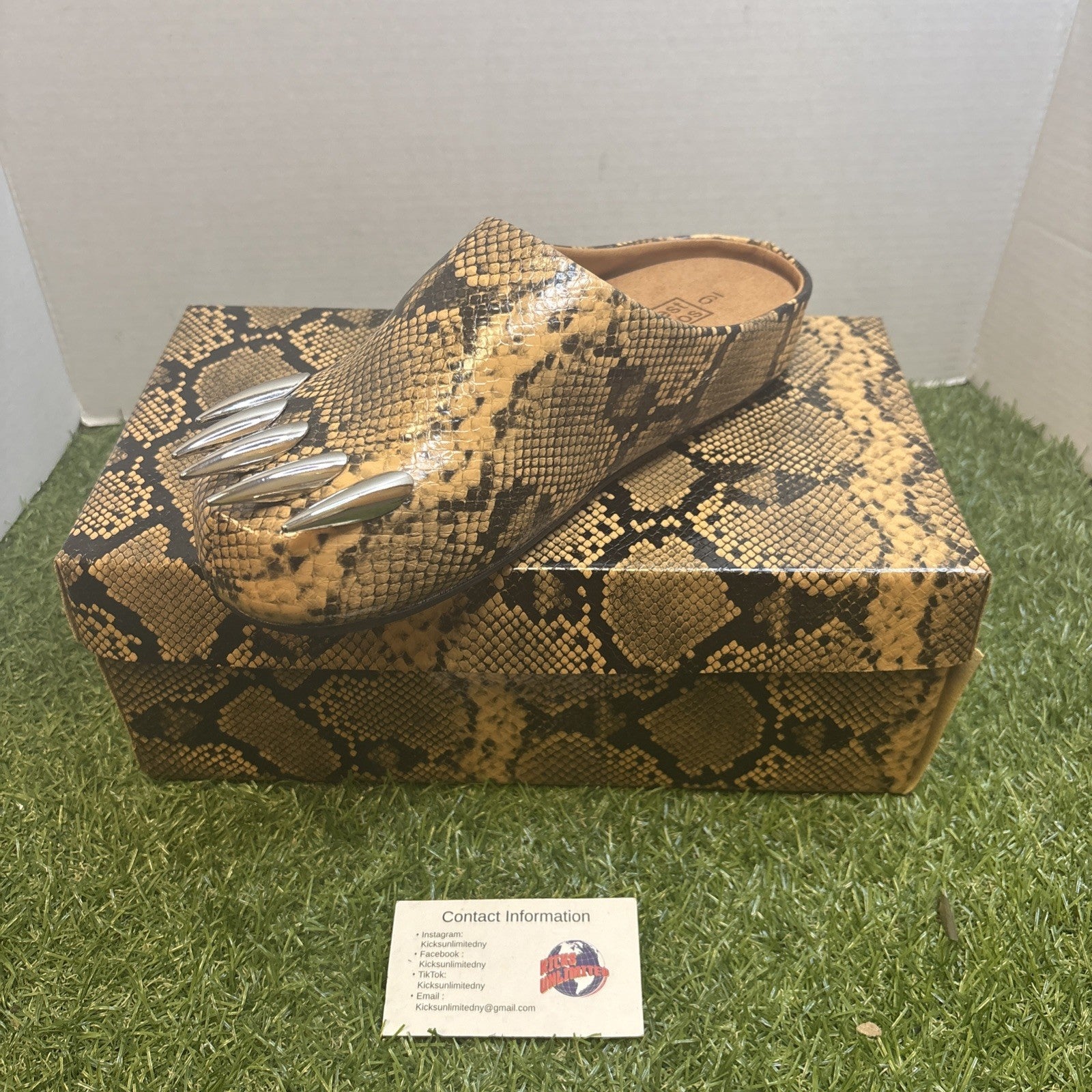 Bravest Bear Claw Mule Snakeskin Leather Size 9  Really Clean2