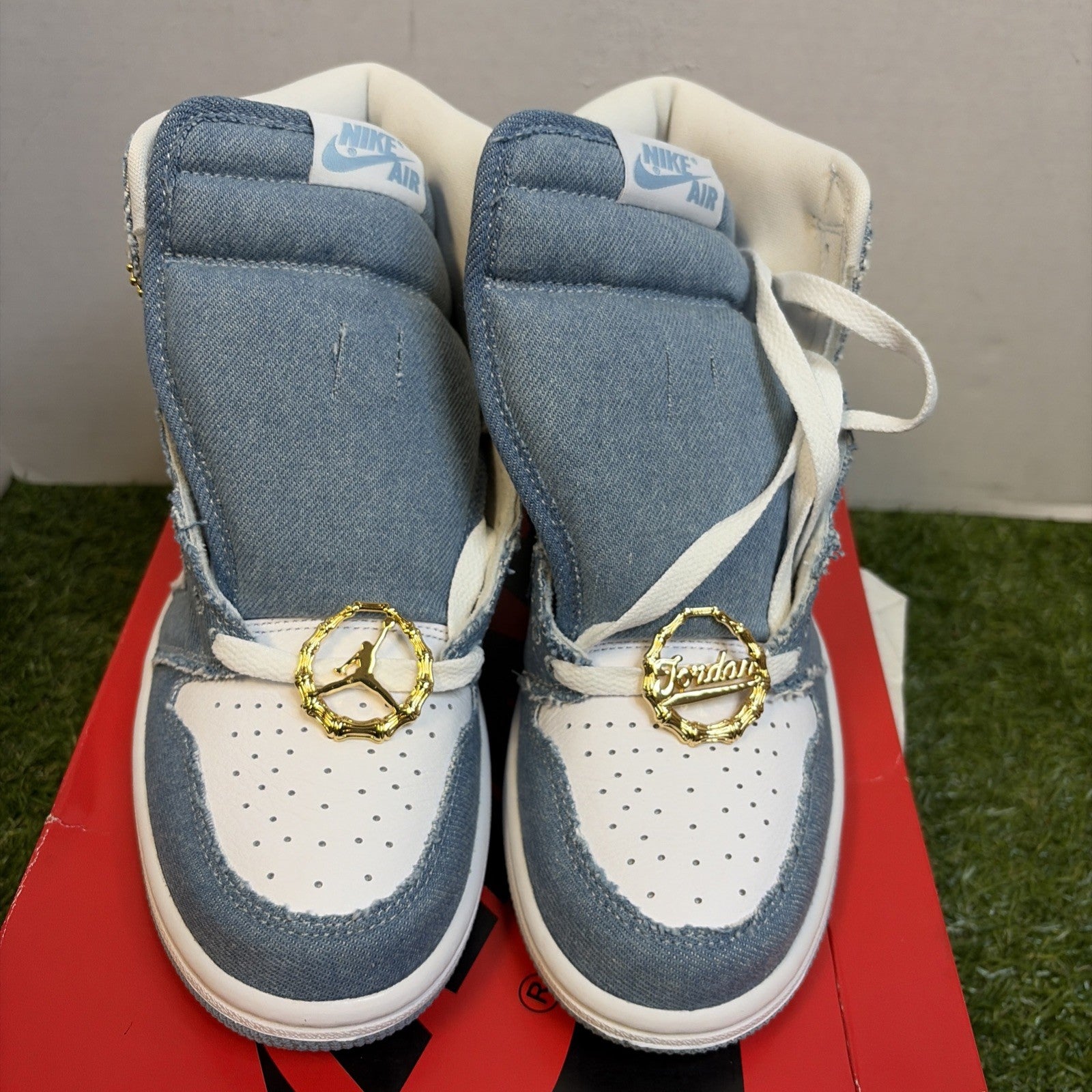 Jordan Air Jordan 1 Retro High OG Denim 2022 Women's US 7W DM9036-1041