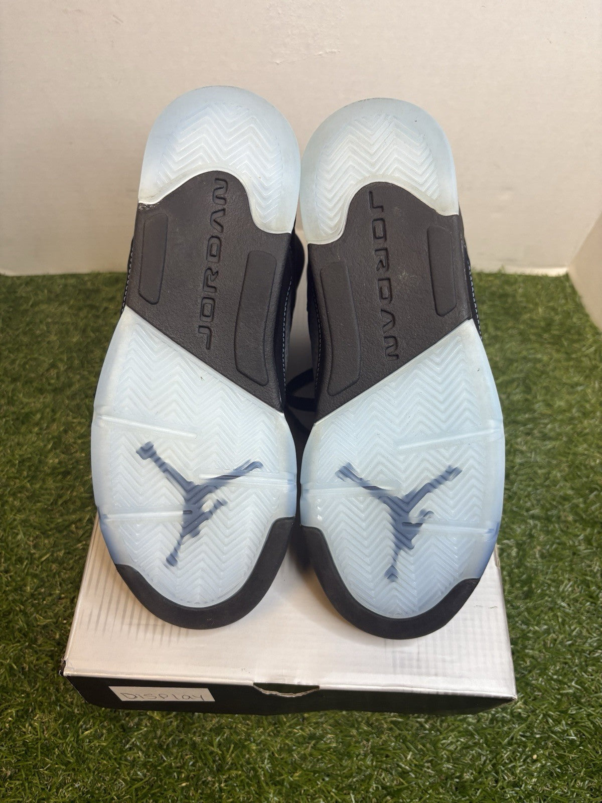 Size 4.5 - Air Jordan 5 Retro 2026 Black Carolina / UNC4
