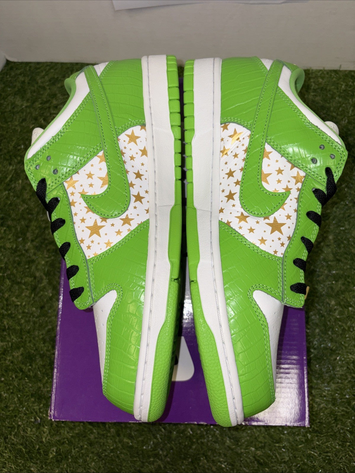 Size 10.5   Supreme x Nike Dunk OG SB QS Low Mean Green2