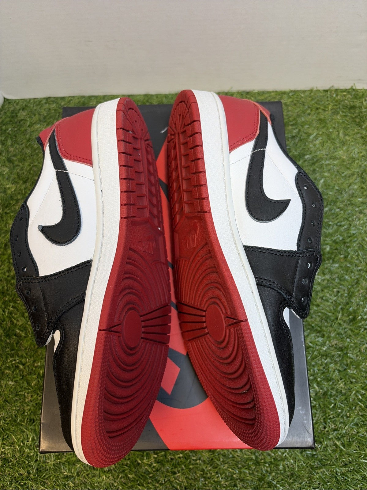 Air Jordan 1 Retro Low "BLACK TOE" 2023 - Size 8.5 - cz0790 106 (15166-27)2