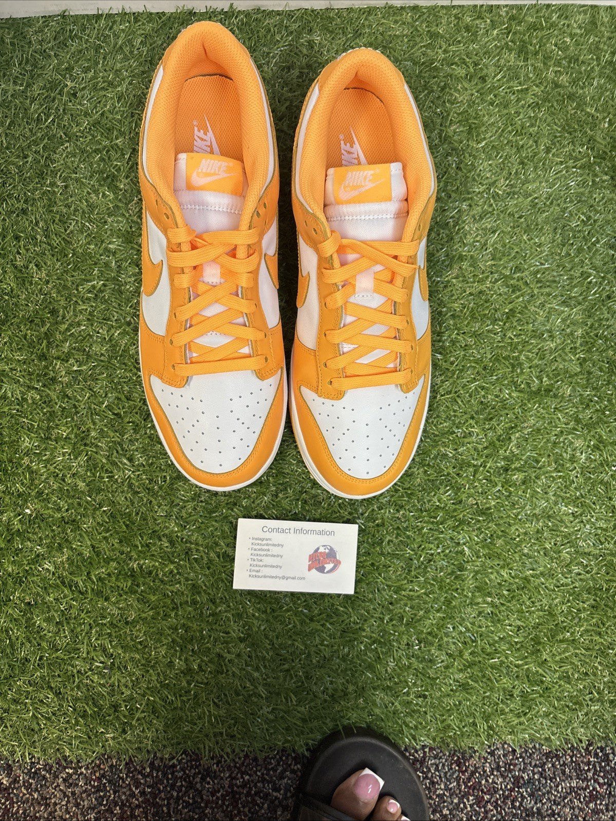 Size 11 W  Nike Dunk Low Laser Orange W3