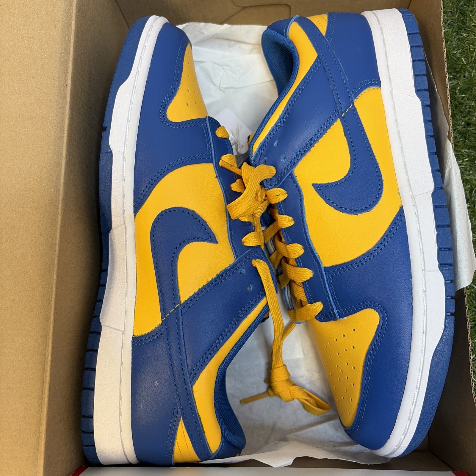 Size 10 - Nike Dunk Low UCLA0