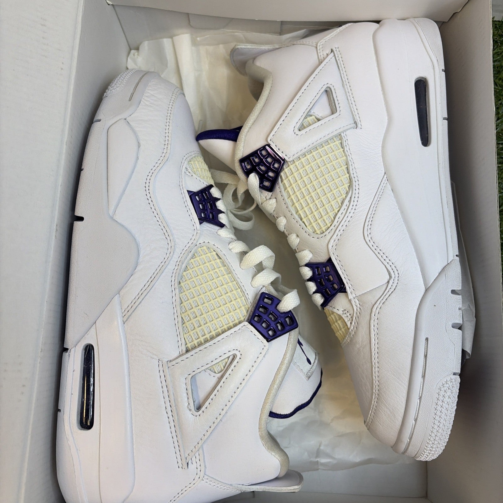 Size 9 - Jordan 4 Retro Mid Purple Metallic0