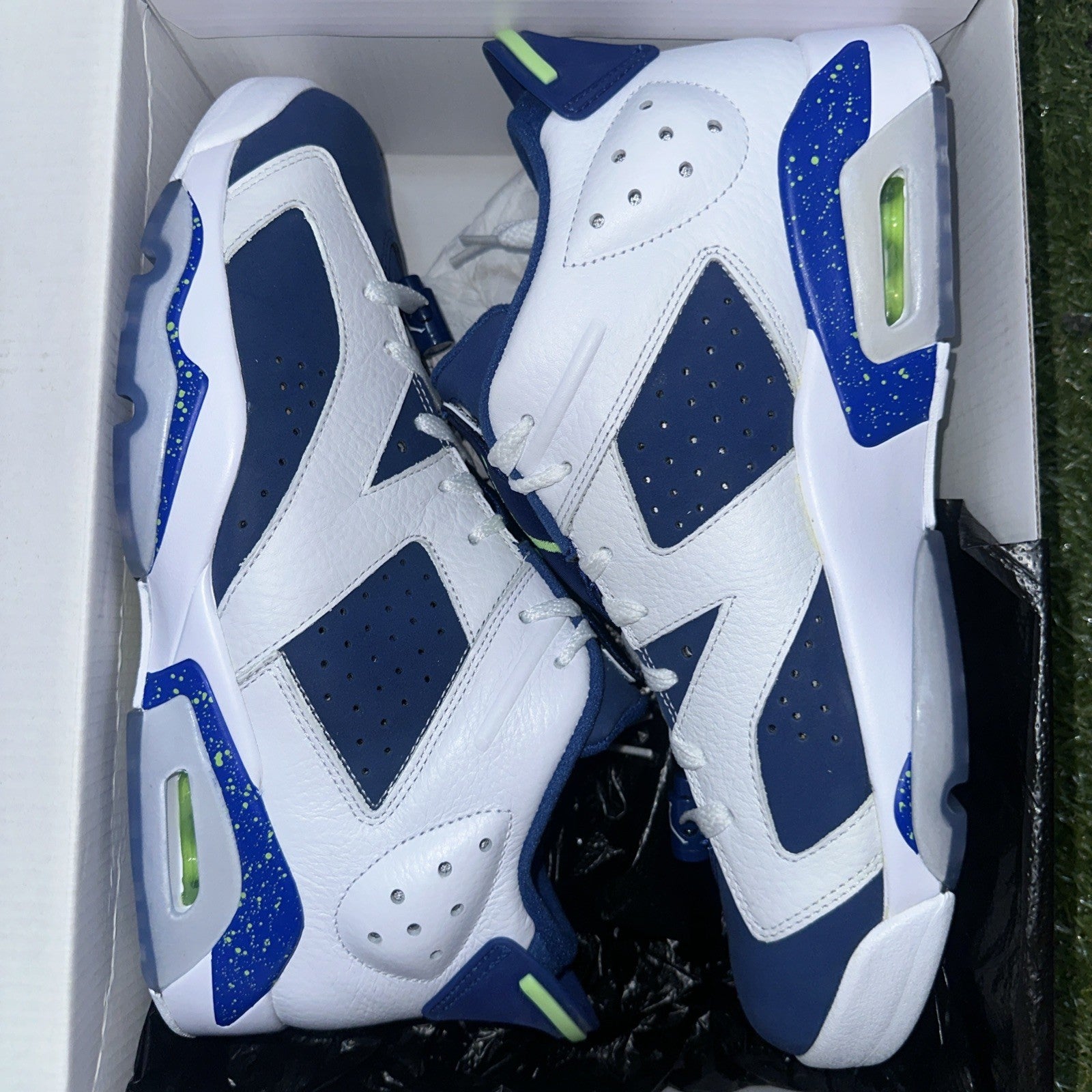 Size 10 - Air Jordan 6 Low Ghost Green0